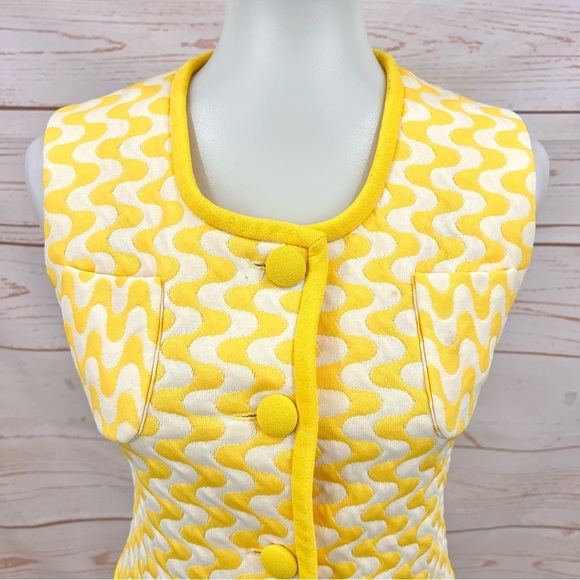 Vintage Retro 60’s Psychedelic Mod Print Quilted Vest - Picture 5 of 7